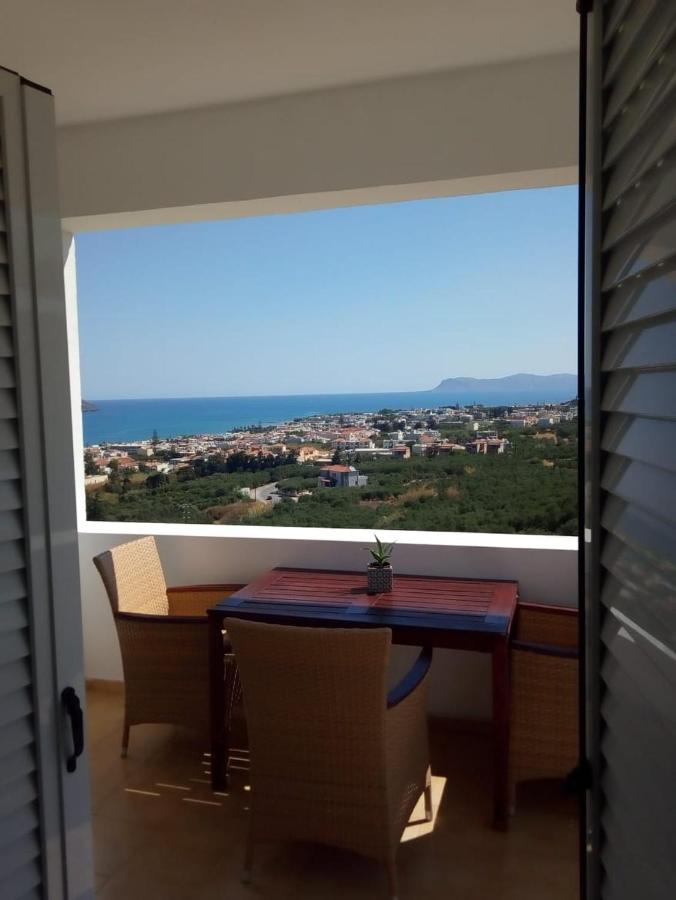 Thea Apartment Agia Marina  Exterior photo